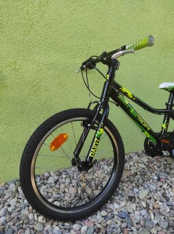 Značkové dětské kolo Superior 20" (černá/žlutá/zelená) - 6
