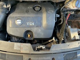 Seat Alhambra 1.9tdi 85kw 2005 - 6