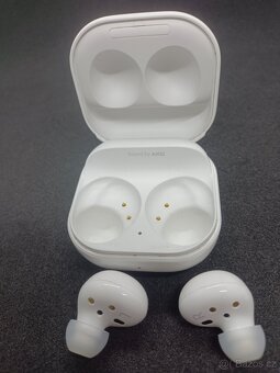 Bezdrátová sluchátka Samsung Galaxy Buds2 SM-R177 - 6