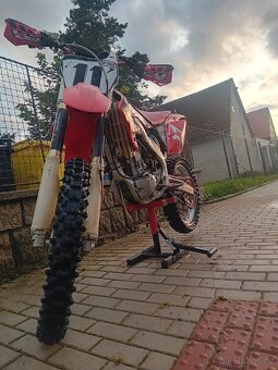 Honda CRF 250r - 6