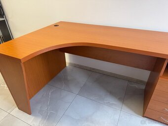 Kancelarsky stul rohovy 110,5x180,5cm se supliky - 6