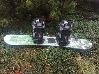 snowboard 108 + boty 23 - 6