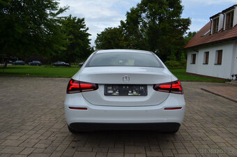 PRODÁM MERCEDES BENZ A 180D NOVÝ MODEL 2022 119.000KM DPH - 6