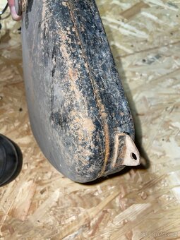 kastlík na ČZ 125 B / T - 6