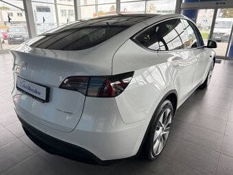 Tesla Model Y LONGRANGE,366kW,AWD,BERLÍN - 6