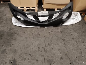 Přední nárazník na Nissan Juke - 6