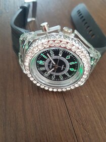 GENEVA dámské hodinky s kamínky a silikon řemínkem - 6