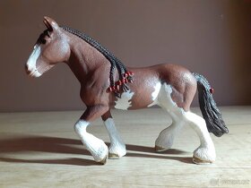 SCHLEICH Koně SBĚRATELSKÉ FIGURKY 7 - 6