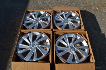 Škoda Fabia IV, VW Polo, S.Ibiza -17 Nové orig.Alu disky. - 6