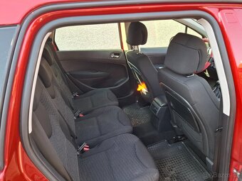 Peugeot 308 SW - 6
