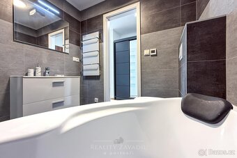 Pronájem byty 2+kk, 45 m2 - Chomutov, ev.č. 550 - 6