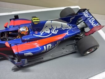 F1 TORO ROSSO STR12 AUSTRALIE 2017 CARLOS SAINZ SPARK 1:18 - 6