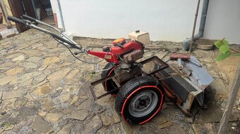 Traktor Robi - 6