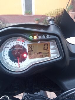 Suzuki DL 650 V strom - 6