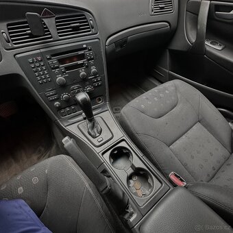 Volvo V70 2.4D5 AWD 2004 zachovalé (automat, nafta, kombi) - 6