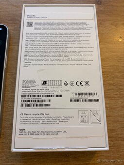 IPhone 16e, bílý 128gb - 6