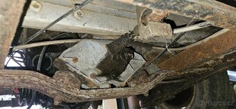 Škoda 120 motor s převodovkou - 6