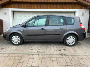 Renault Grand Scenic 1.9 dCi 88kW 7 míst - 6