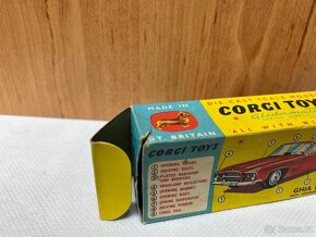Corgi Toys Ghia - 6