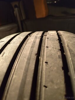 Pneu Dunlop 225/40 R18 - 6