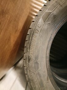 CONTINENTAL VanContactWinter 215/60 R17C 104/102 H zimní 6mm - 6