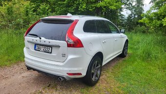 Volvo XC60 R-Design D5/2,4L - 6