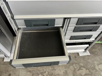 Servisní vestavba Bott - 6