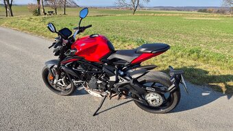 MV Agusta Brutale 800 Rosso, 2022 - 6