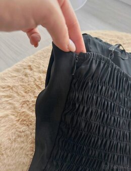 Nádherné šaty S - 6