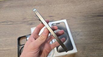 Apple iPhone 15 Pro 128Gb Přírodní Titan, hezký stav - 6