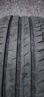 Prodám letní pneu 225/45 R17 - 6