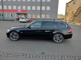 BMW 325xi,160kw 4x4, E91, 325i - 6