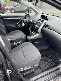 Toyota Verso, 1.8i 108 kW NAV VÝHŘEV TAŽNÉ - 6
