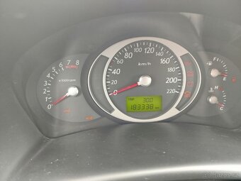 Hyundai Tucson 2008 manual benzin - 6