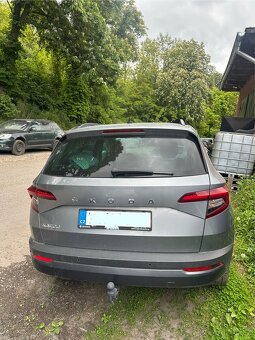 prodám Škoda karoq 2.0tdi 110kw na dily nebo opravu - 6