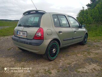 Renault Clio 1.5 DCI - 6