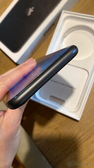 iPhone 11 64GB černý, pěkný stav - 6