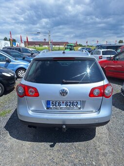 Volkswagen Passat 2.0Tdi 125Kw Highline DSG - 6