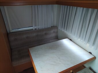 Karavan Hobby 420 DE LUXE - 6