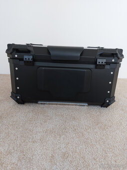Kufr na motorku 65L Topcase - 6