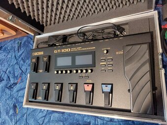 Multiefekt Boss GT100, Top stav - 6