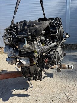 -----LAND ROVER RANGE ROVER 3.0 D V6 BiTURBO----- - 6