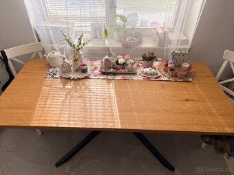 Jídelní stůl - 6
