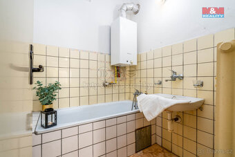 Prodej bytu 3+1, 91 m², Hradec Králové, ul. Škroupova - 6