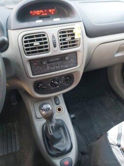Renault Thalia 1.4 - 6