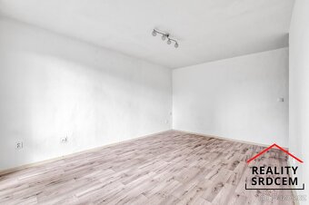 Pronájem bytu 1+1 s lodžií, ul. Ciolkovského, Karviná - Ráj - 6