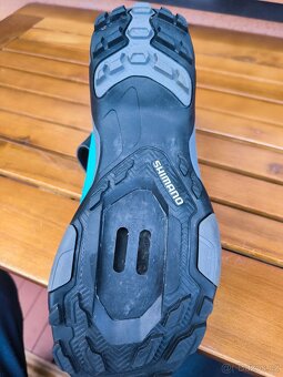 Cyklistické boty dámské Shimano MT5 - 6