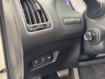 Infiniti Q50, 2.2d 125kw 7-G CZ DPH - 6