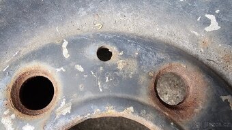 Mercedes ocelový disk W114, W115, W123 - 6