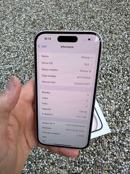Iphone 15 - baterie 100% - 6